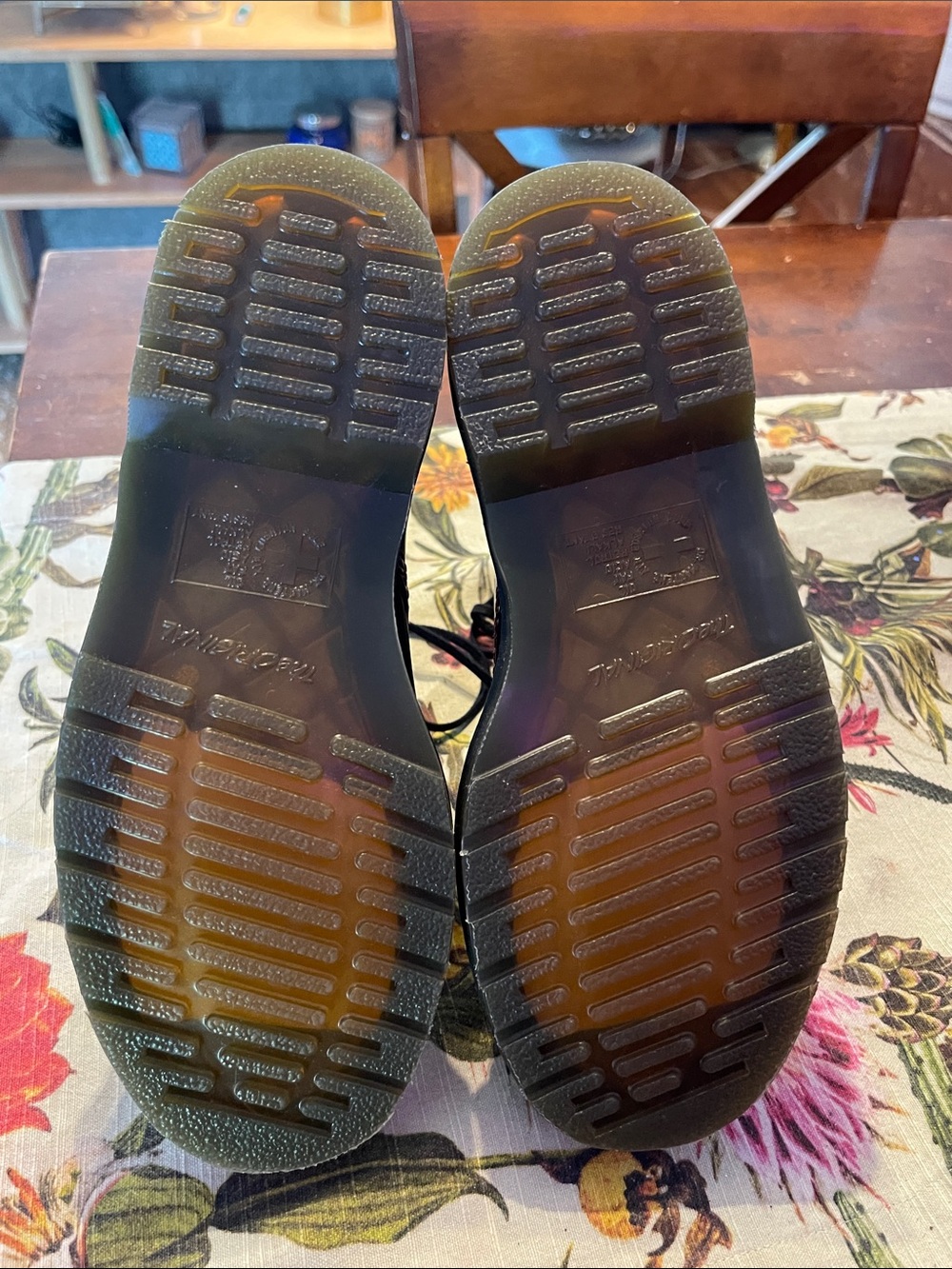 Dr.Marten Vegan Leather Boots - Picture 8 of 9